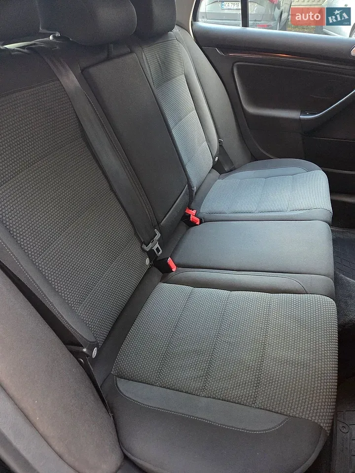 Volkswagen Jetta 2012 photo 4