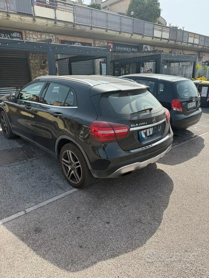 Mercedes-Benz Gla 2018 photo 4