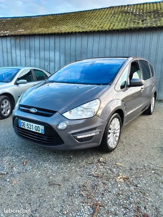 Ford S-Max