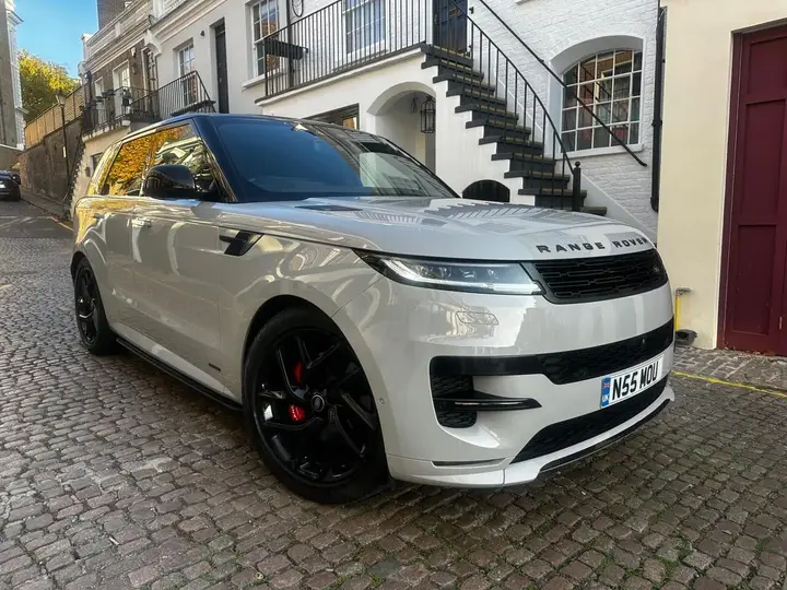 Land Rover Range Rover Sport 2022 photo 2