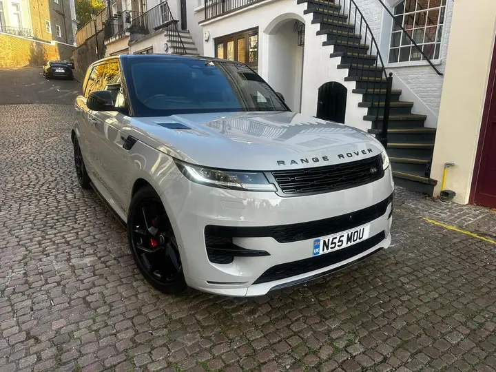 Land Rover Range Rover Sport 2022 photo 4