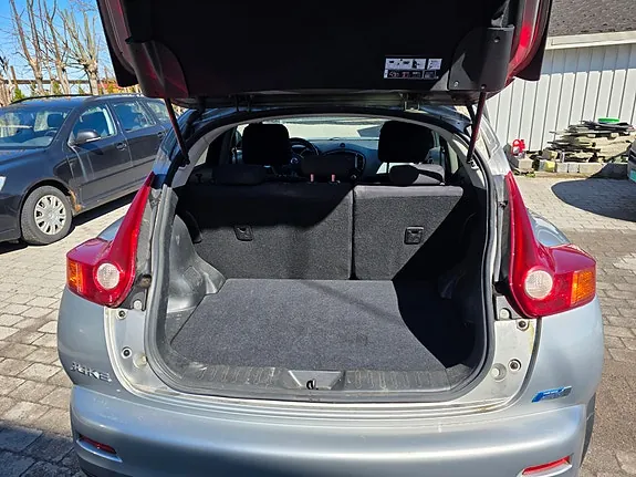 Nissan Juke 2011 photo 4