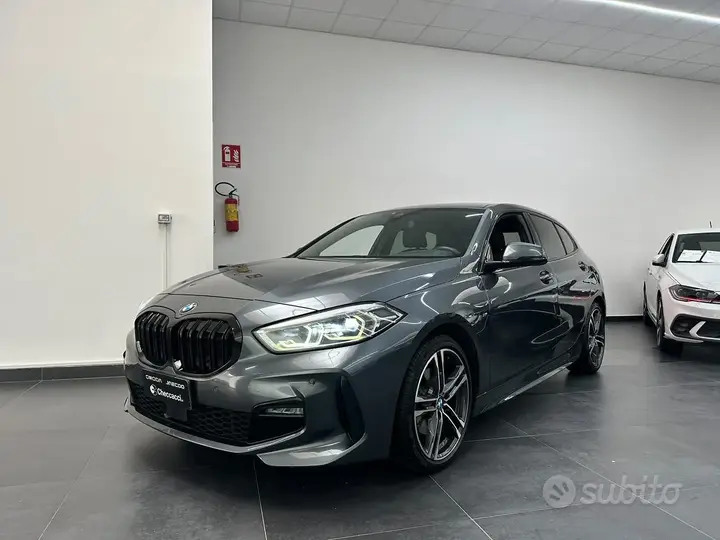 BMW 118D 2021 photo 4