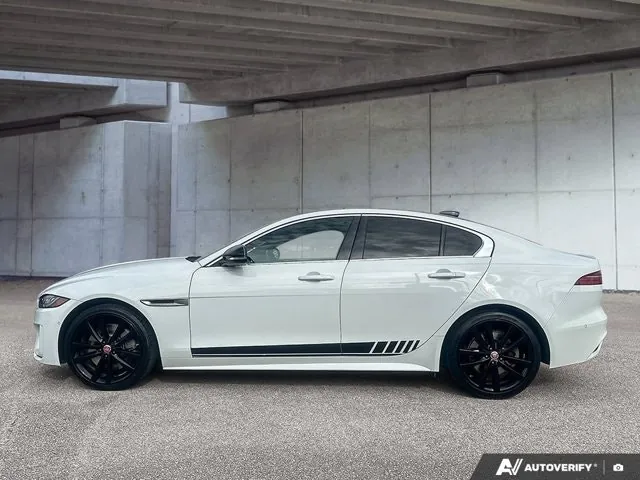 Jaguar Xe 2020 photo 4