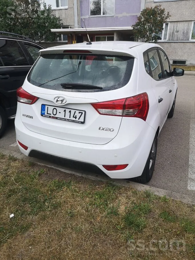 Hyundai Ix20 2010 photo 2