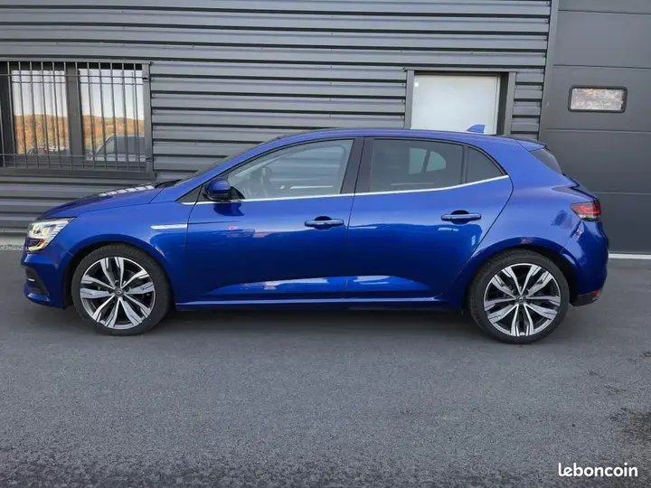Renault Megane 2022 photo 3