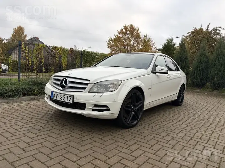 Mercedes-Benz C350