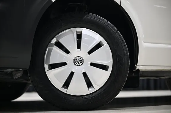 Volkswagen Transporter 2023 photo 5