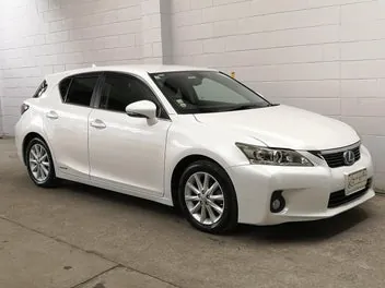 Lexus Ct 200H 2012 photo 2