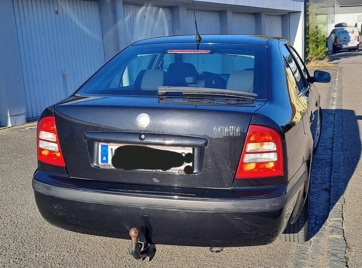 Skoda Octavia 2007 photo 2