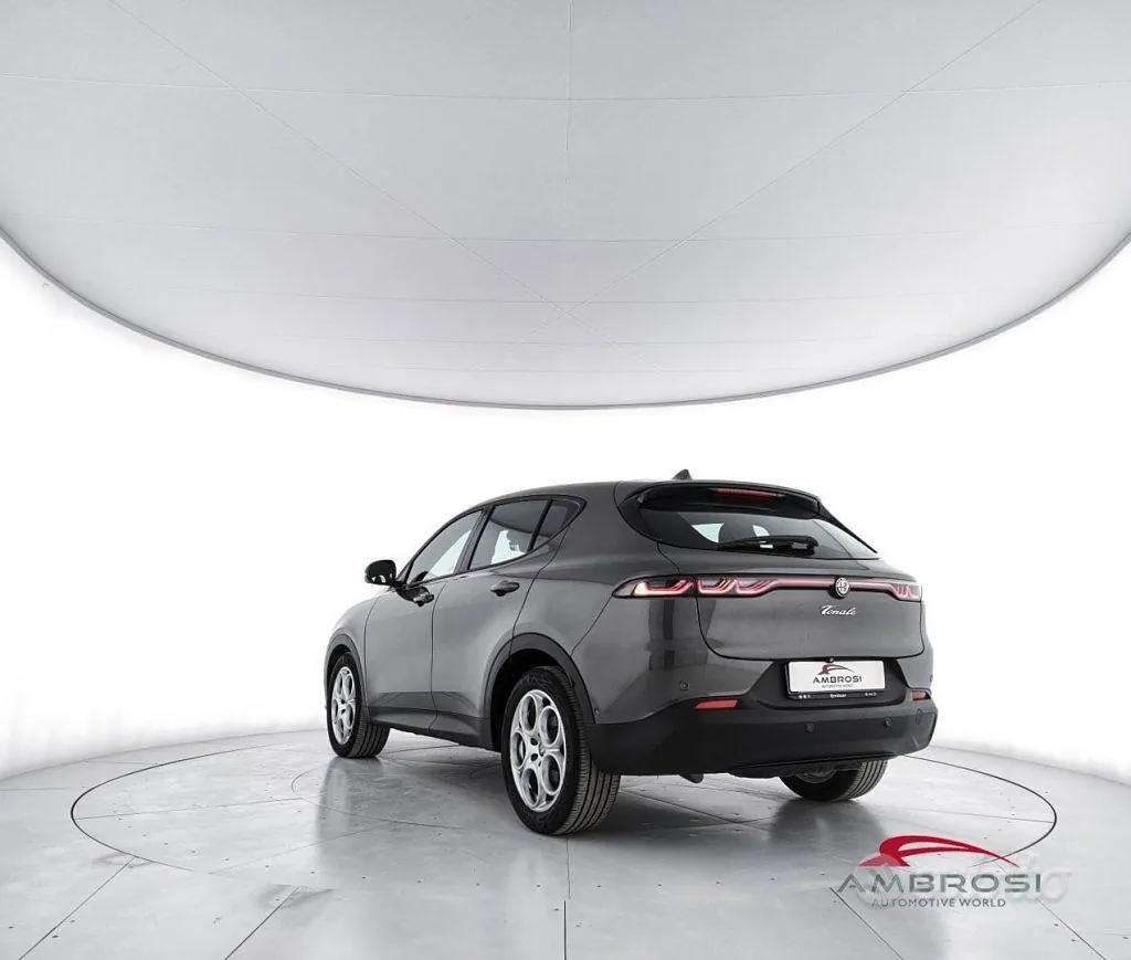 Alfa Romeo Tonale 2023 photo 4