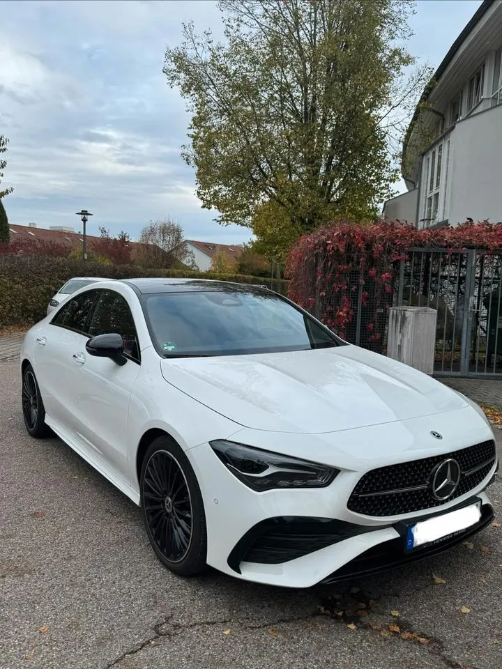 Mercedes-Benz Cla200 Amg Line