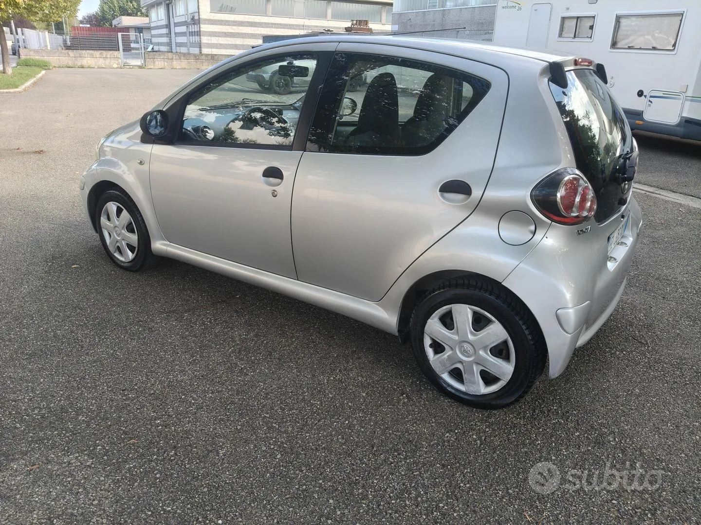 Toyota Aygo 2012 photo 3