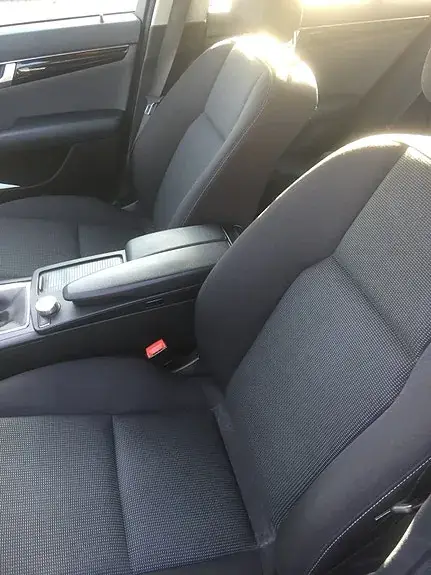 Mercedes-Benz C 220 2012 photo 4