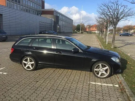 Mercedes-Benz C 220 2012 photo 3