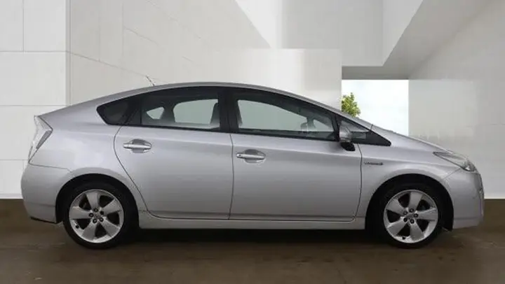 Toyota Prius 2010 photo 5