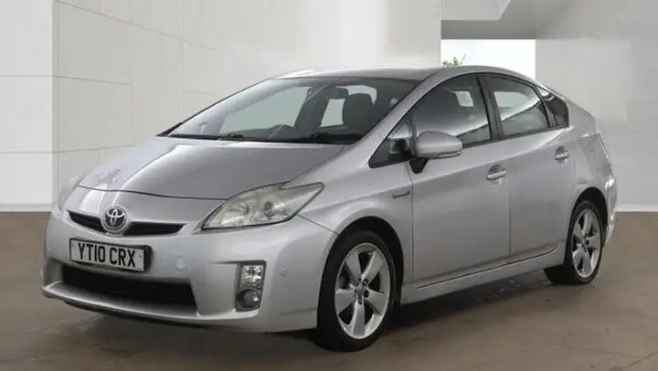 Toyota Prius 2010 photo 2