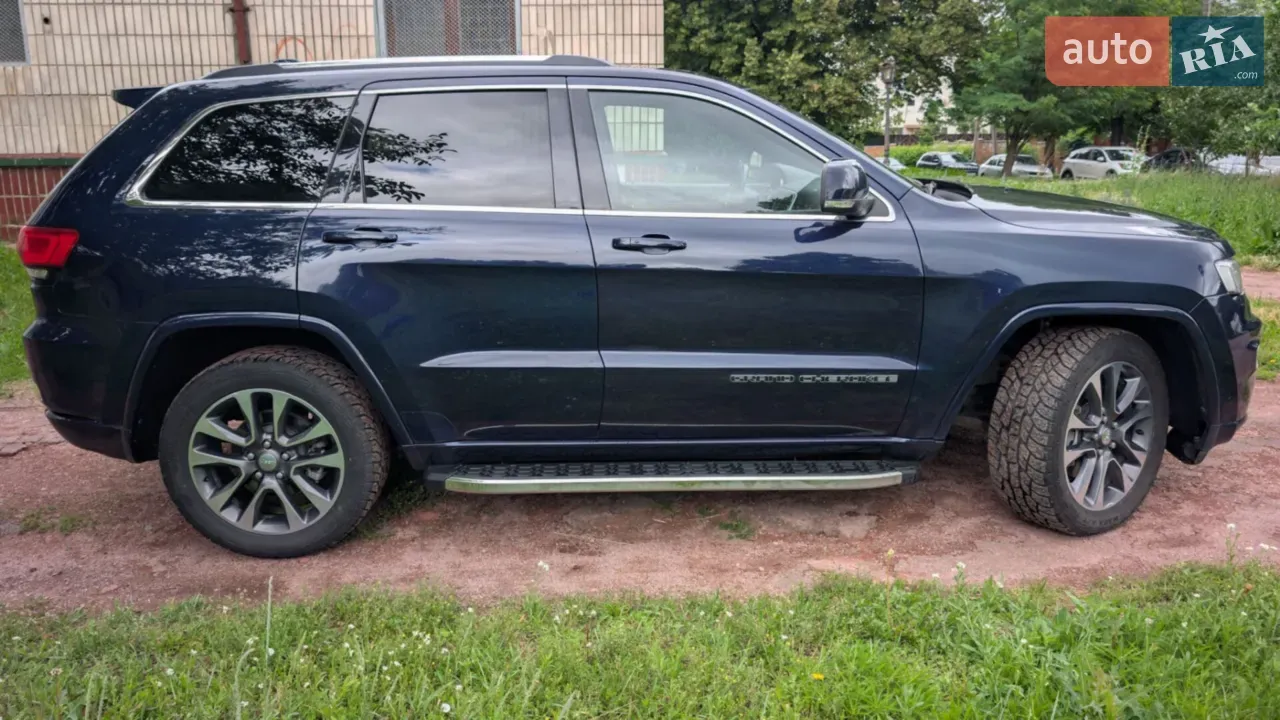 Jeep Grand Cherokee 2017 photo 3