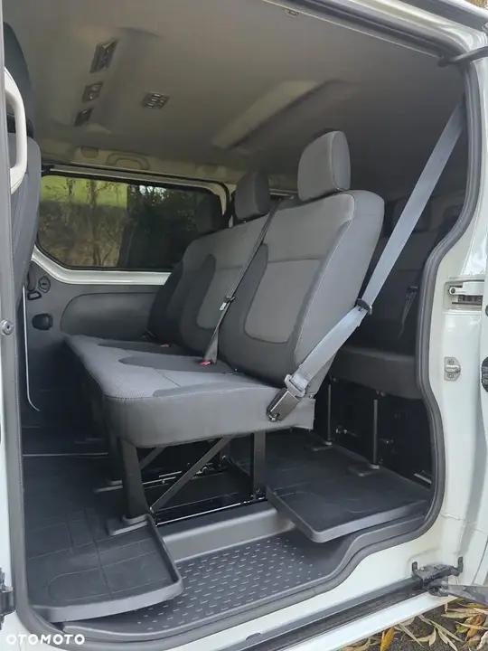 Renault Trafic 2023 photo 4