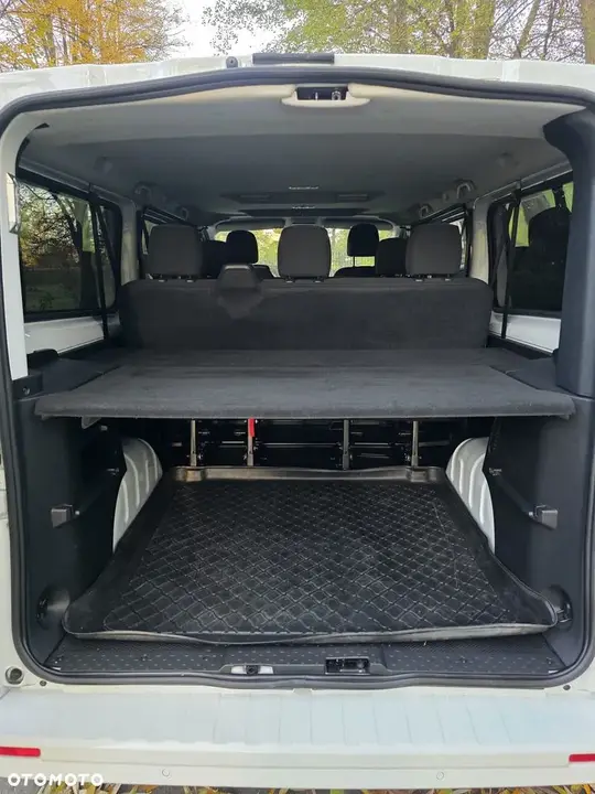 Renault Trafic 2023 photo 5