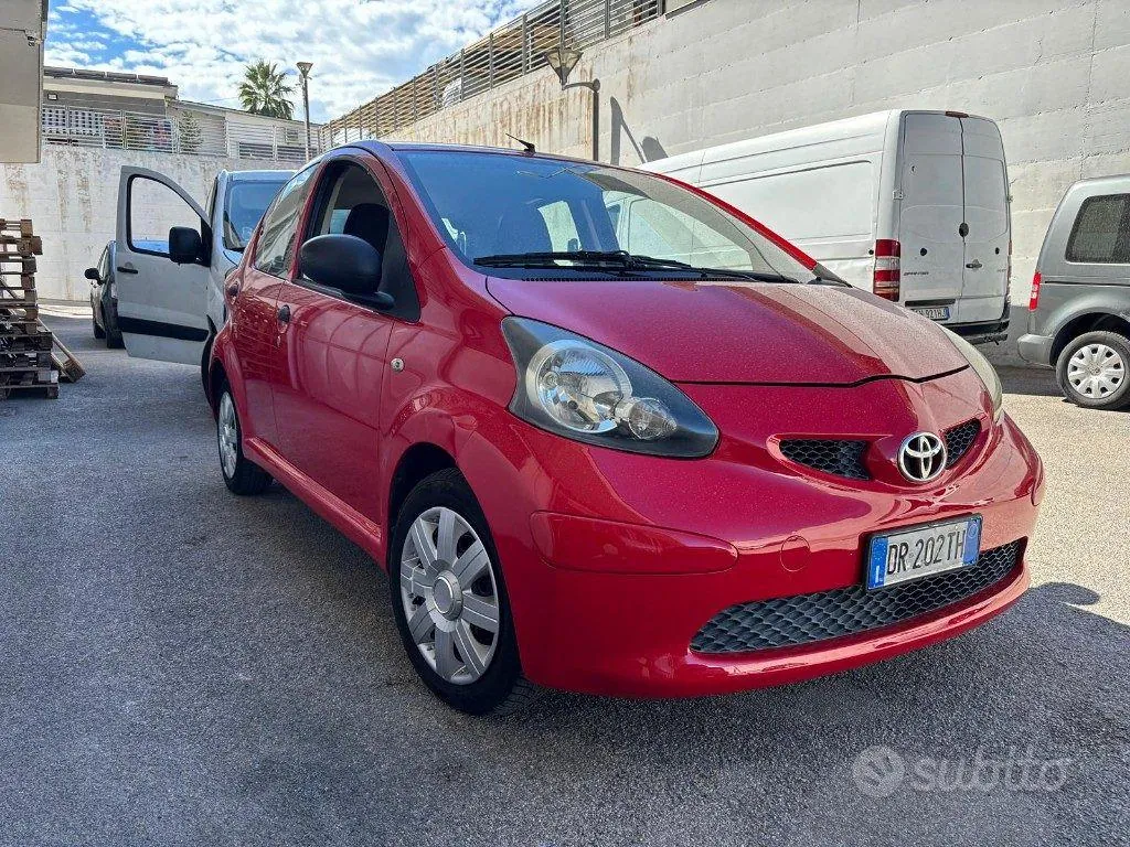 Toyota Aygo 2008 photo 2