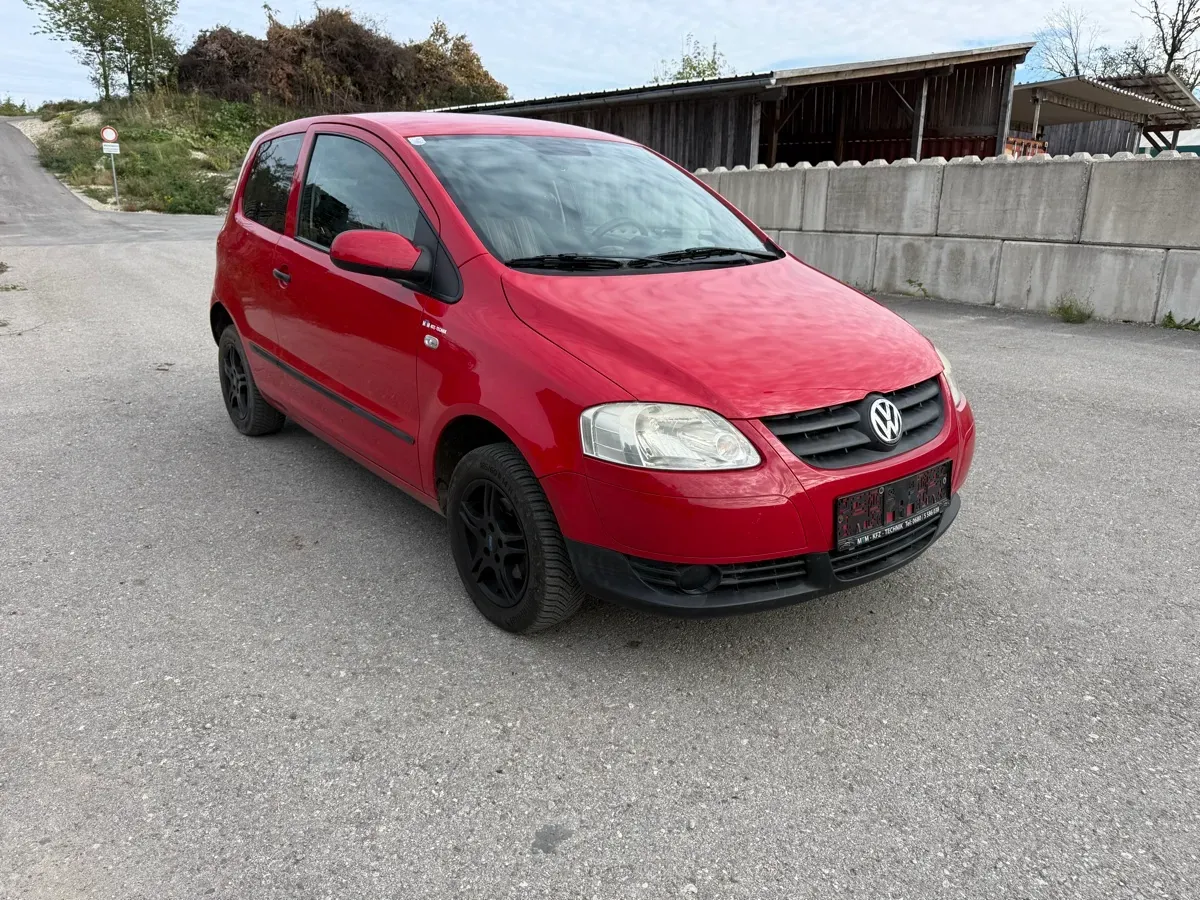 Volkswagen Fox 2007 photo 2