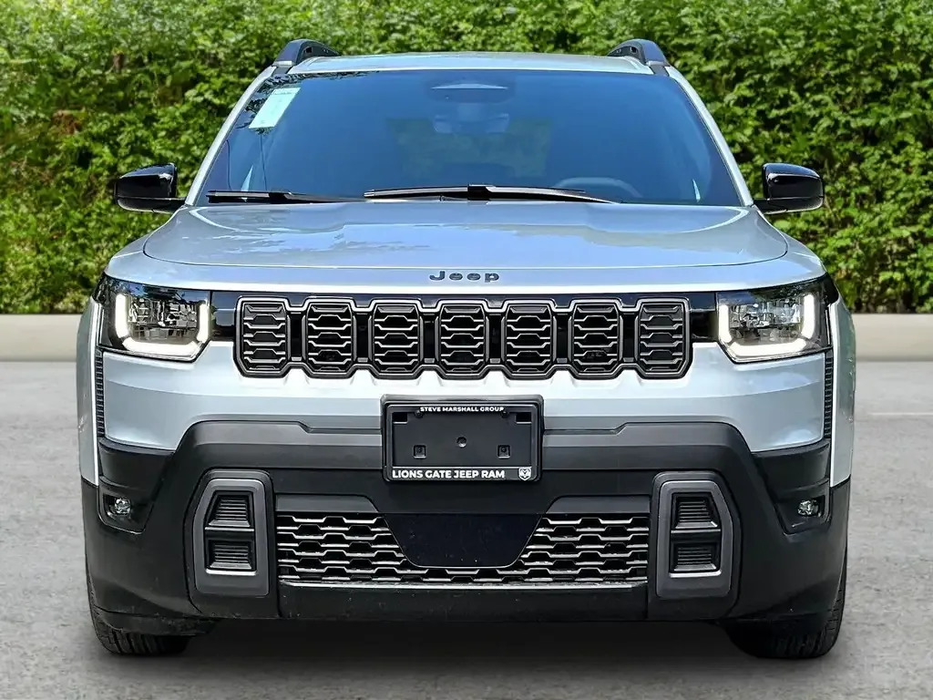 Jeep Cherokee 2026 photo 2