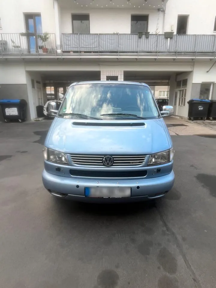 Volkswagen T4 Caravelle