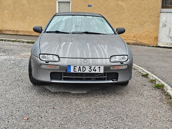 Mazda 323F 1995 photo 5