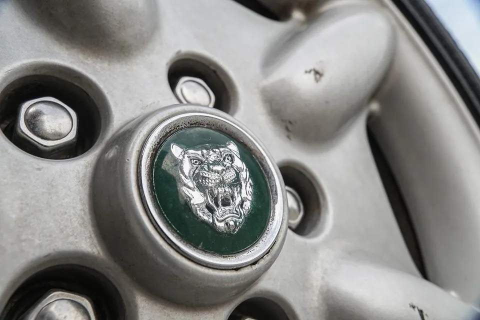 Jaguar Xk8 1999 photo 5