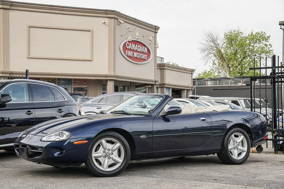 Jaguar Xk8 1999 photo 2