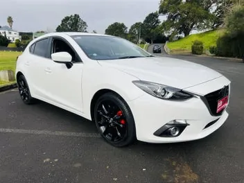 Mazda Axela 2014 photo 2