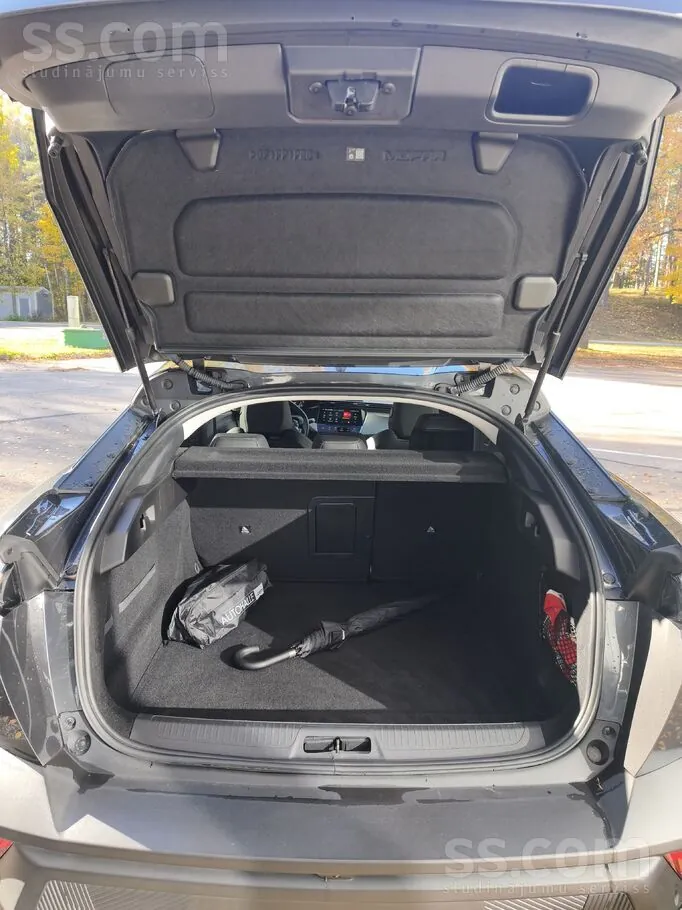 Peugeot 408 2023 photo 4
