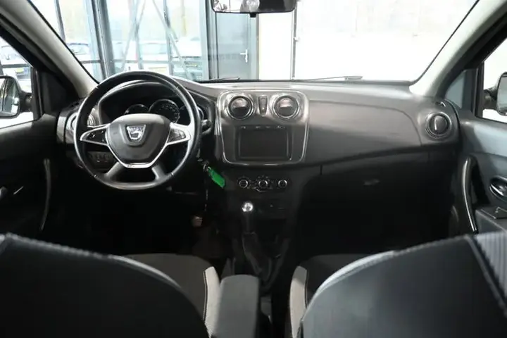 Dacia Sandero Stepway 2020 photo 2