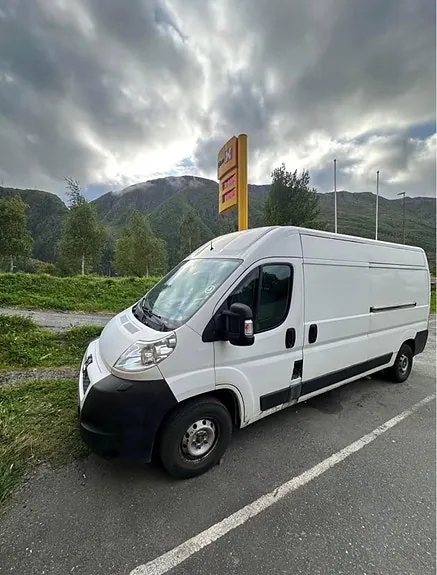 Peugeot Boxer 2013 photo 2