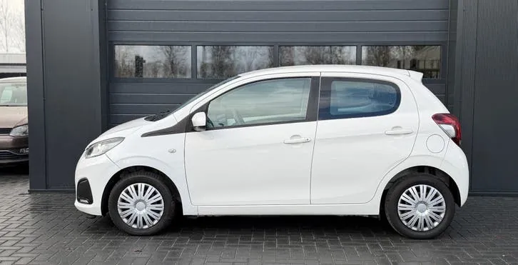 Peugeot 108 2015 photo 3