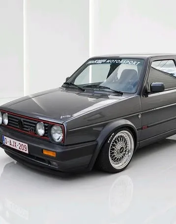 Volkswagen Golf photo 3