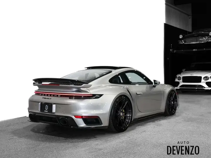 Porsche 911 2024 photo 5