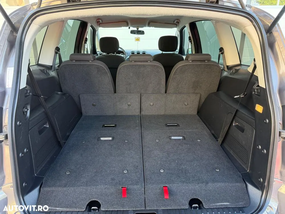 Ford S-Max 2011 photo 5