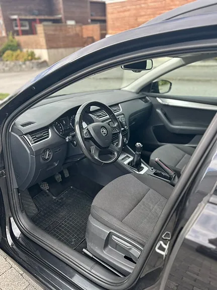 Skoda Octavia 2014 photo 4