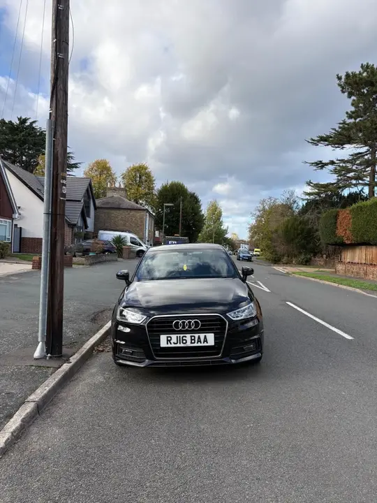 Audi A1 2016 photo 2