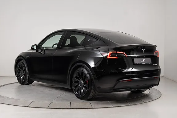 Tesla Model Y 2024 photo 5