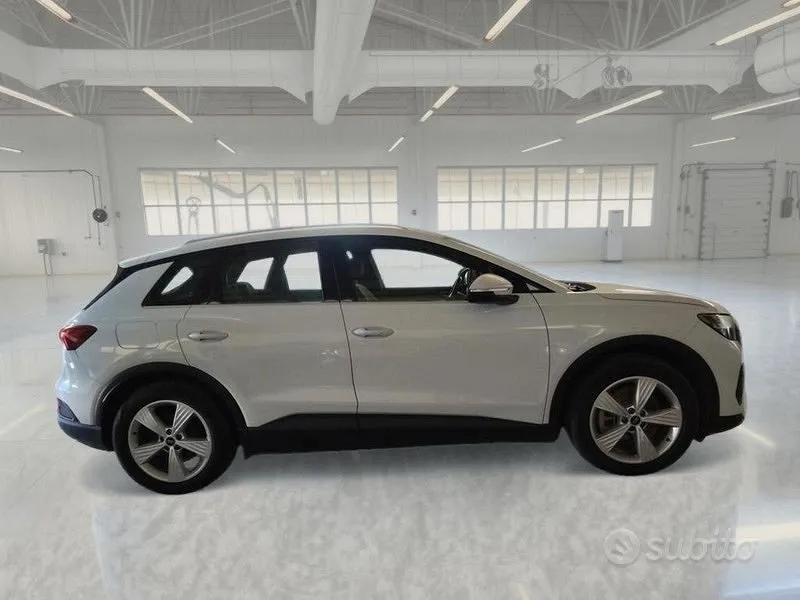 Audi Q4 E-Tron 2023 photo 3