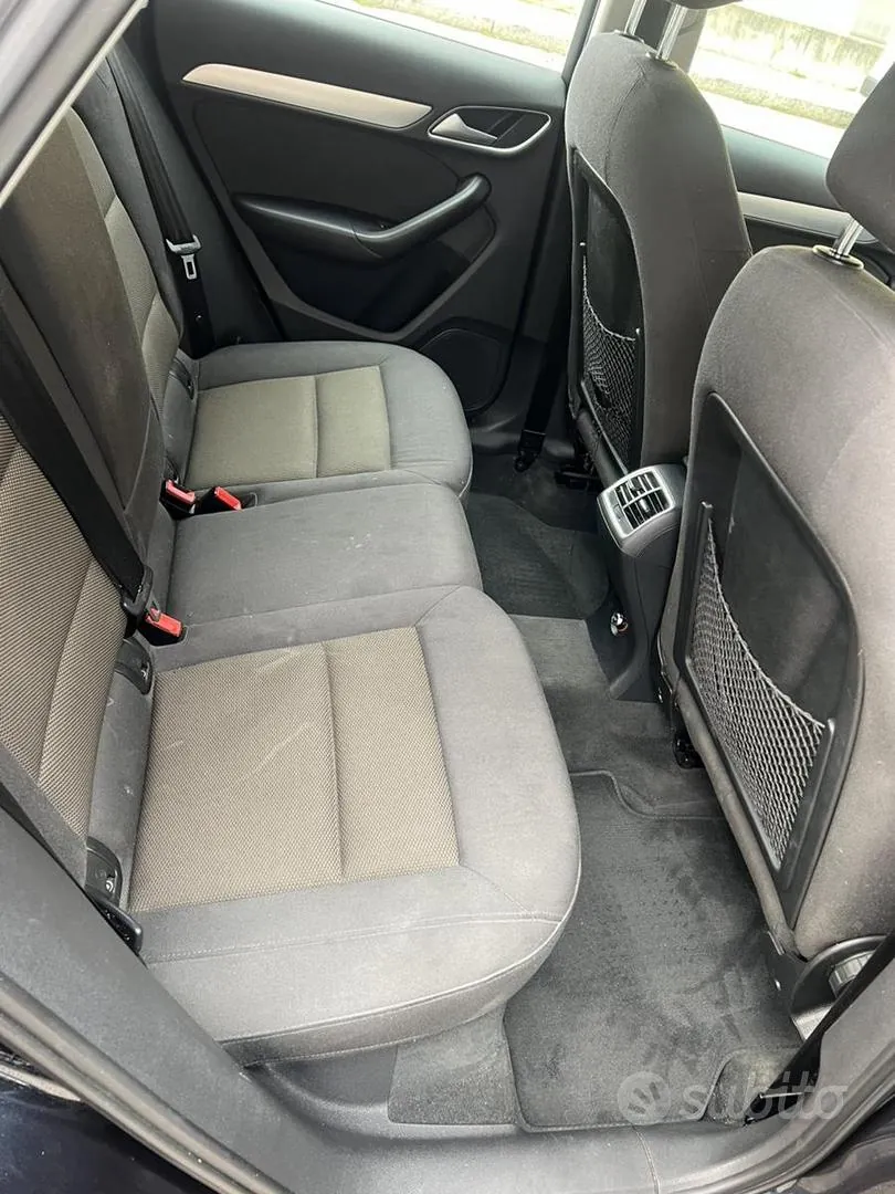 Audi Q3 2012 photo 5