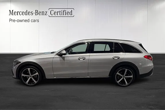 Mercedes-Benz C220 D 2026 photo 2