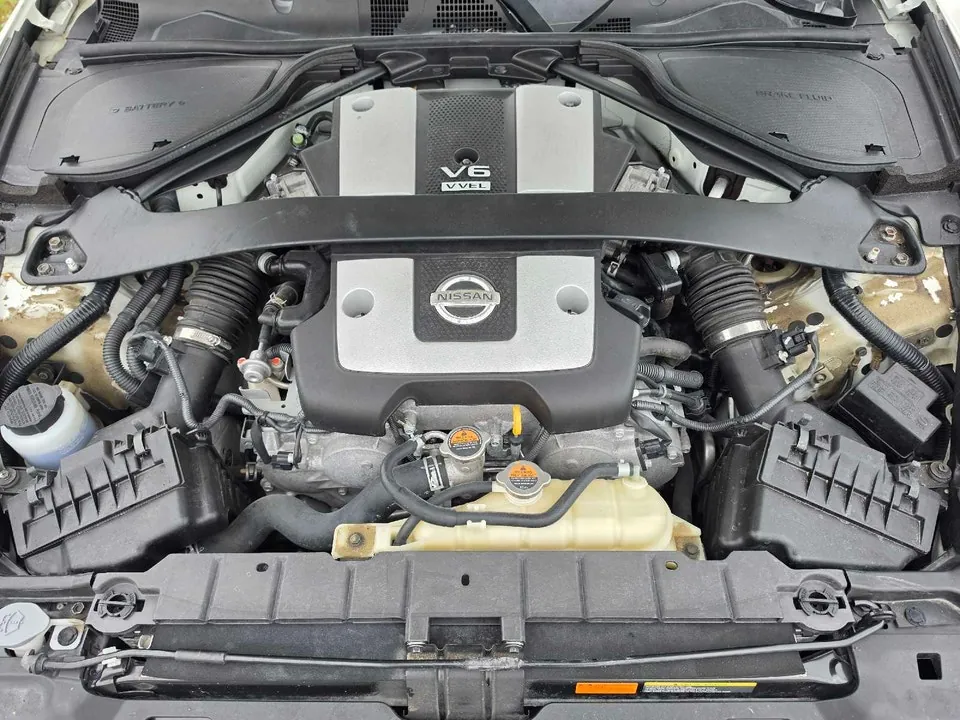 Nissan 370Z 2017 photo 4
