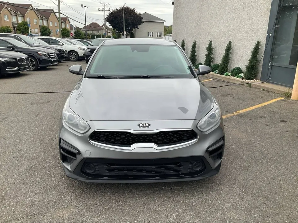 Kia Forte 2021 photo 2