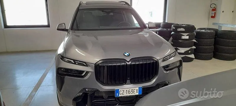 BMW X7
