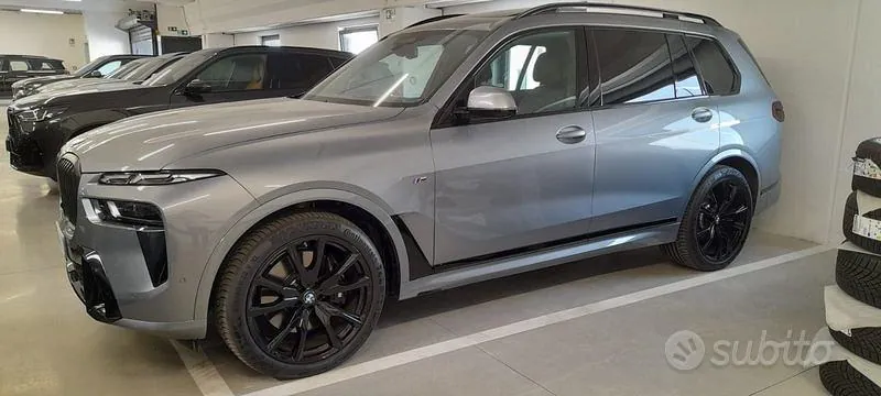 BMW X7 2025 photo 4