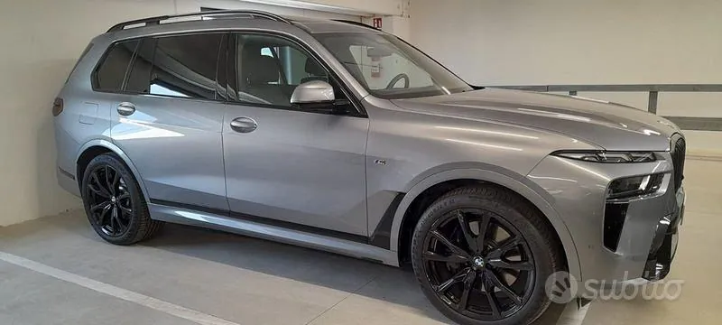 BMW X7 2025 photo 3